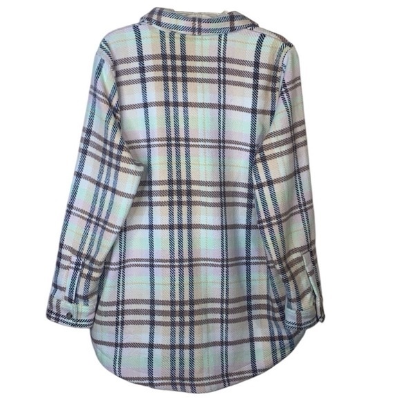 Universal Thread Cream Plaid Button-Down Jacket, Size Medium - Picture 3 of 10